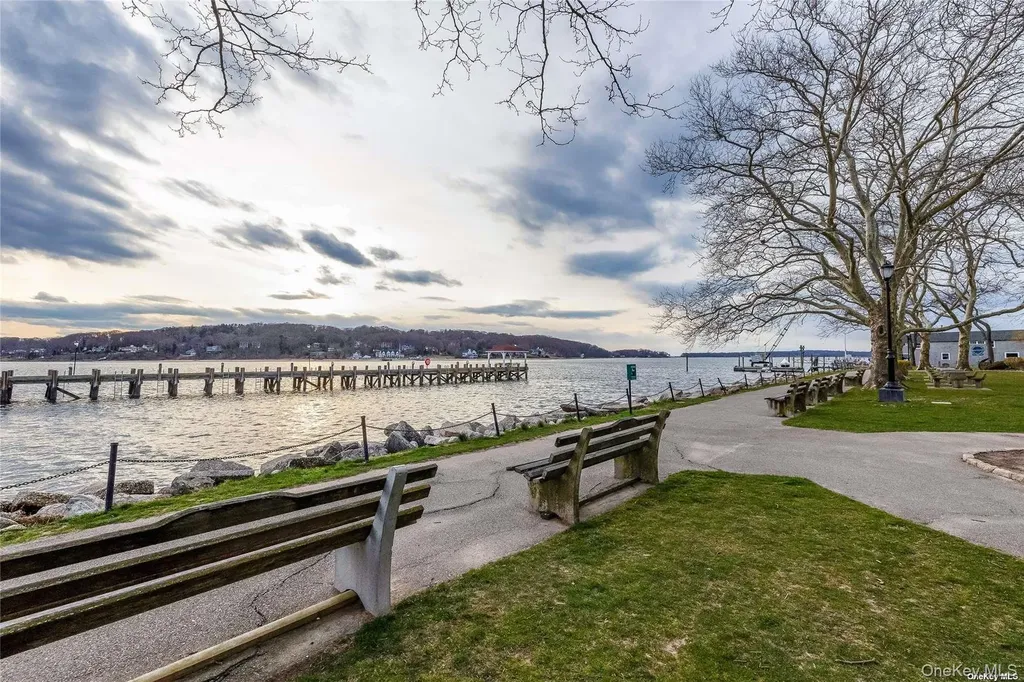 147 Fort Salonga Road Northport NY 11768