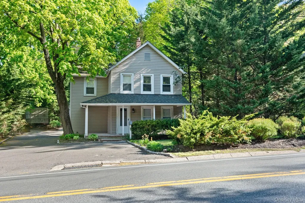 147 Fort Salonga Road Northport NY 11768