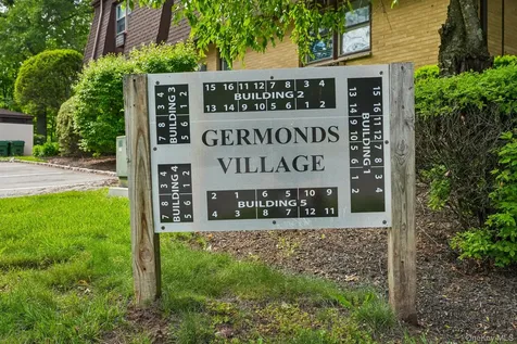 2 Germonds Village Bardonia NY 10954