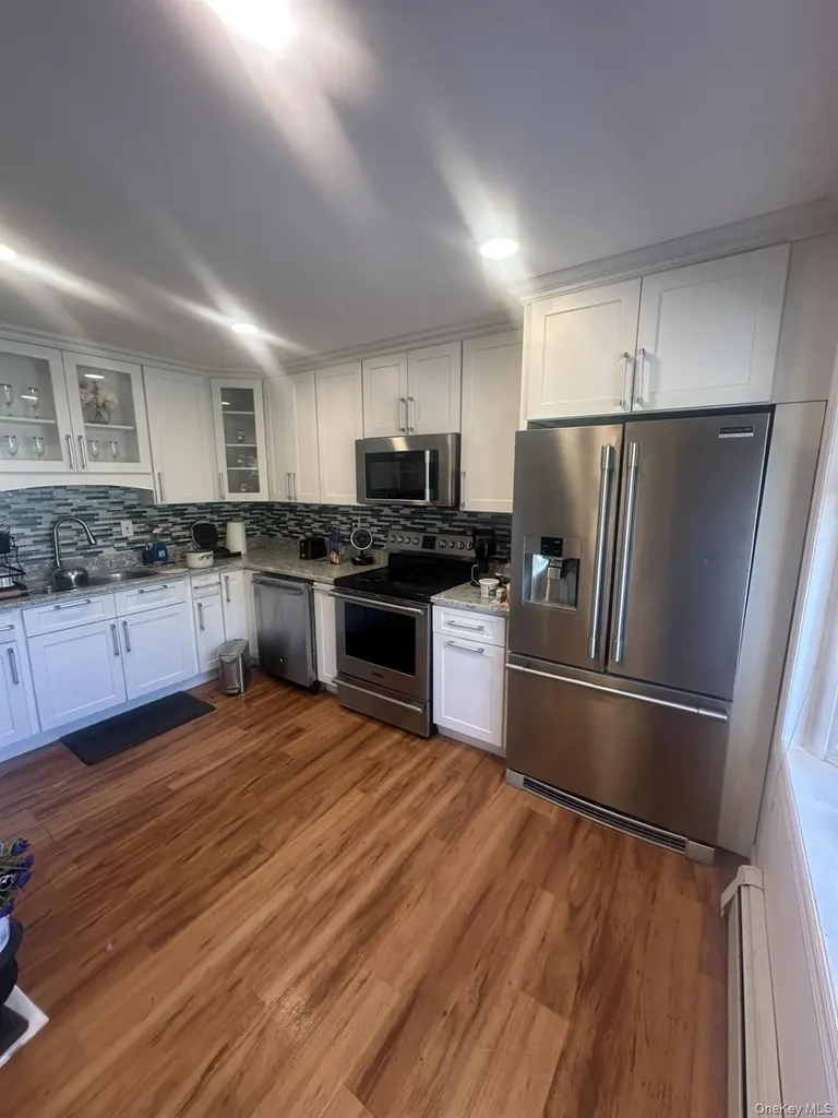 1 Hamlet Road Levittown NY 11756