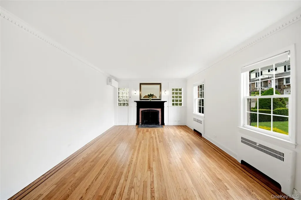 32 Huntington Drive Yonkers NY 10704