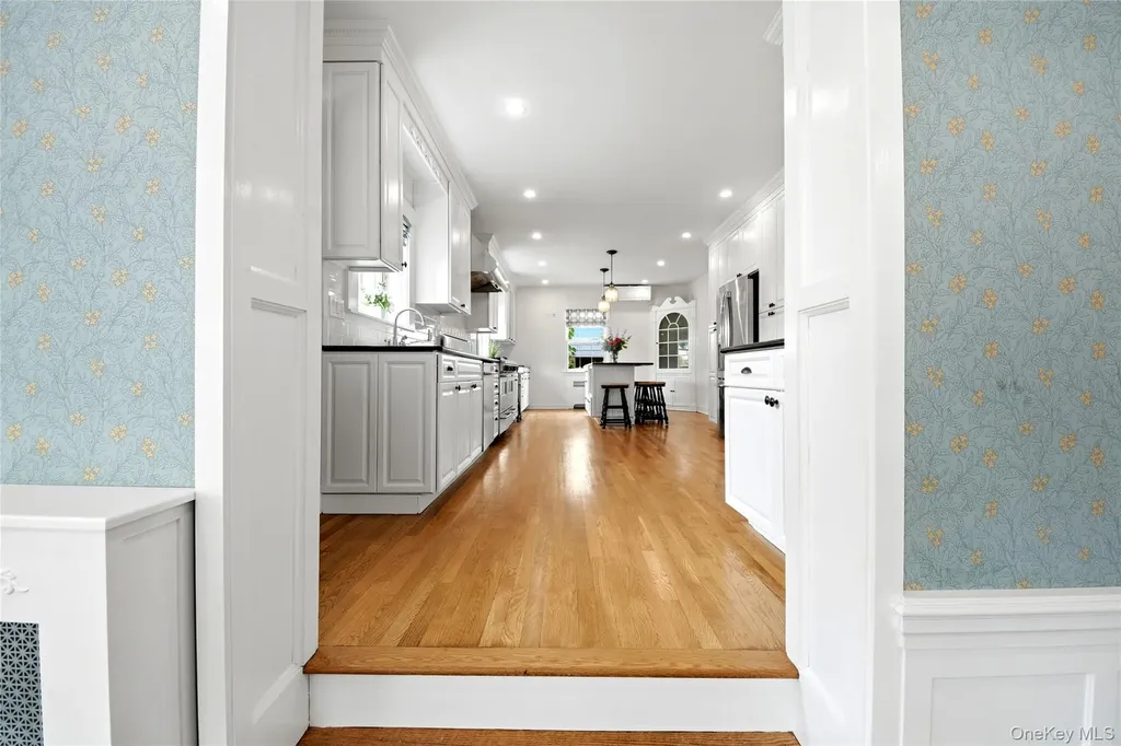 32 Huntington Drive Yonkers NY 10704