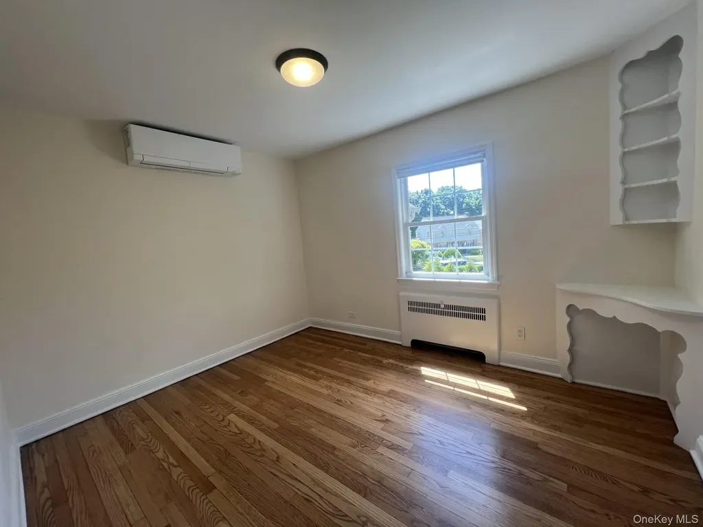 32 Huntington Drive Yonkers NY 10704
