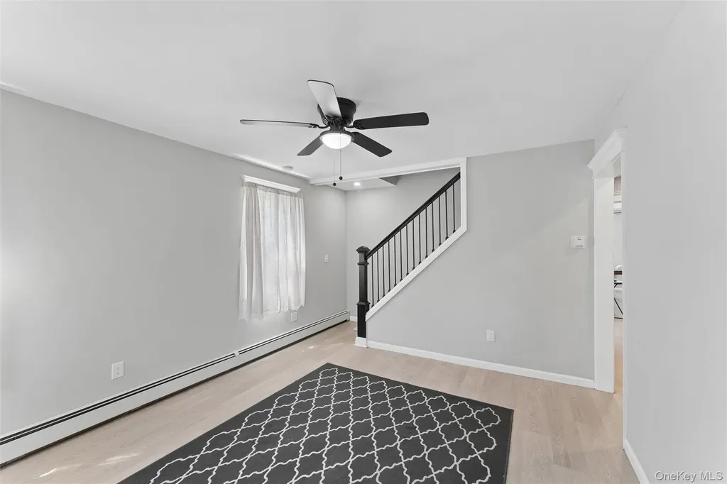 646 Benris Avenue Franklin Square NY 11010