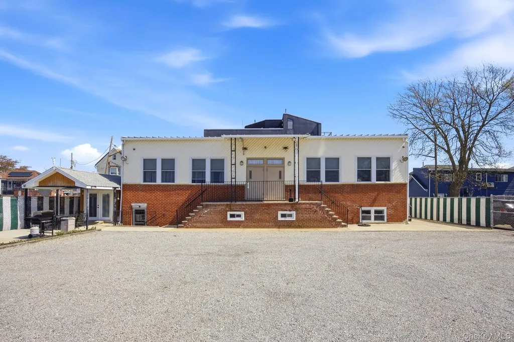1 Merit Court Brooklyn NY 11229