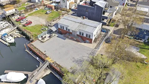 1 Merit Court Brooklyn NY 11229