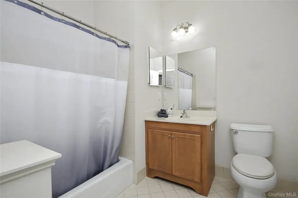 541 Regency Drive Fishkill NY 12524