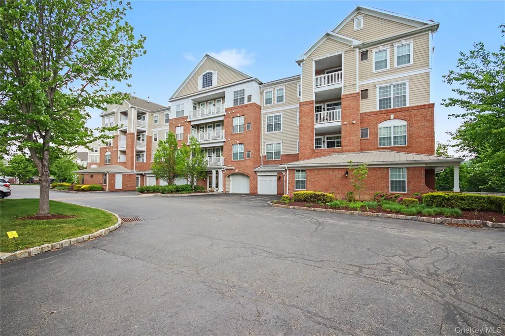 541 Regency Drive Fishkill NY 12524
