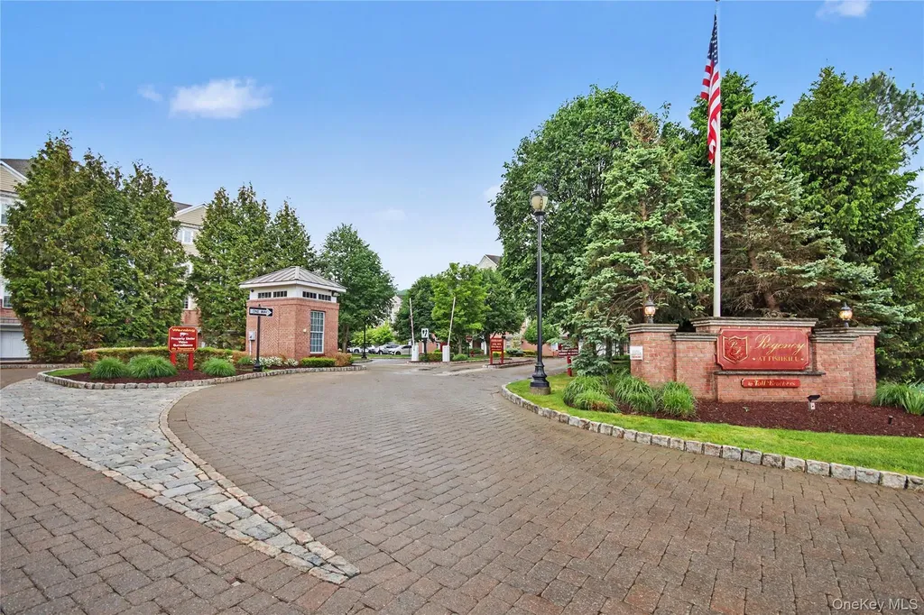 541 Regency Drive Fishkill NY 12524