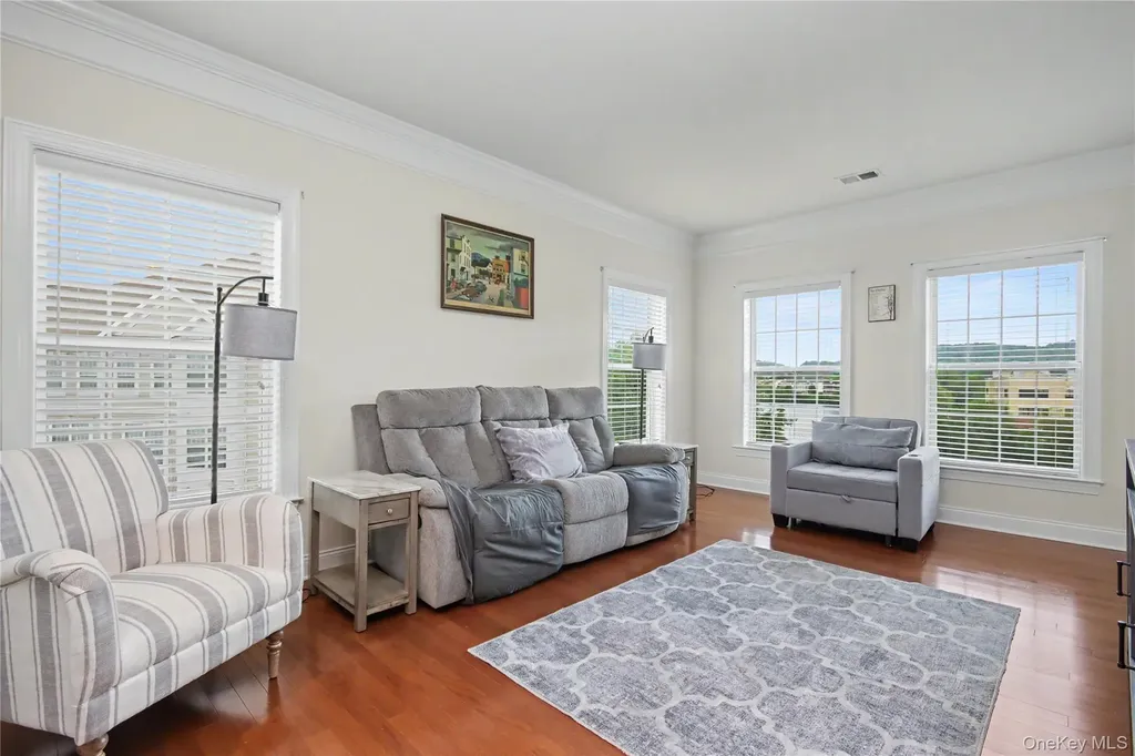 541 Regency Drive Fishkill NY 12524