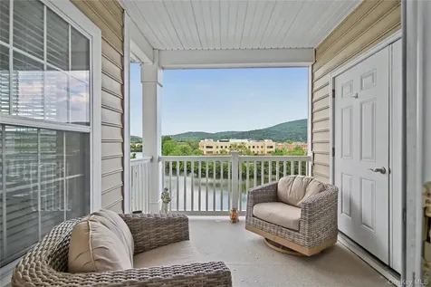 541 Regency Drive Fishkill NY 12524