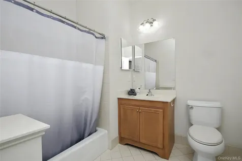 541 Regency Drive Fishkill NY 12524
