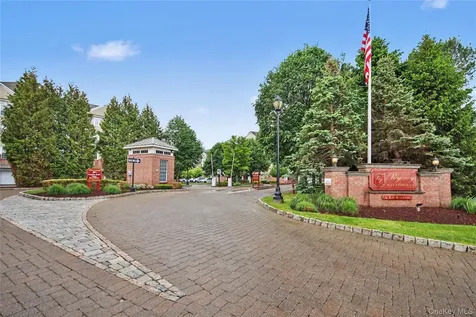541 Regency Drive Fishkill NY 12524