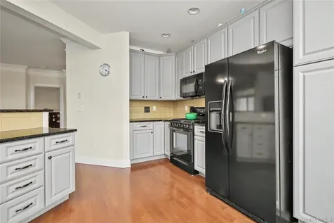 541 Regency Drive Fishkill NY 12524