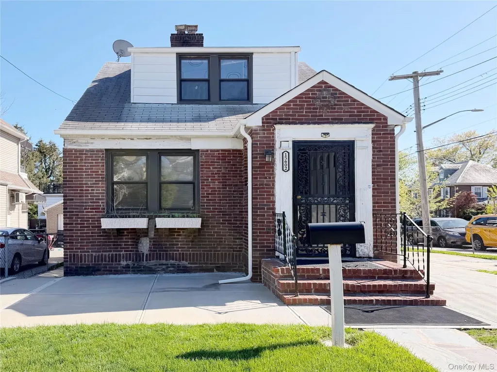156-02 46th Avenue Flushing NY 11355