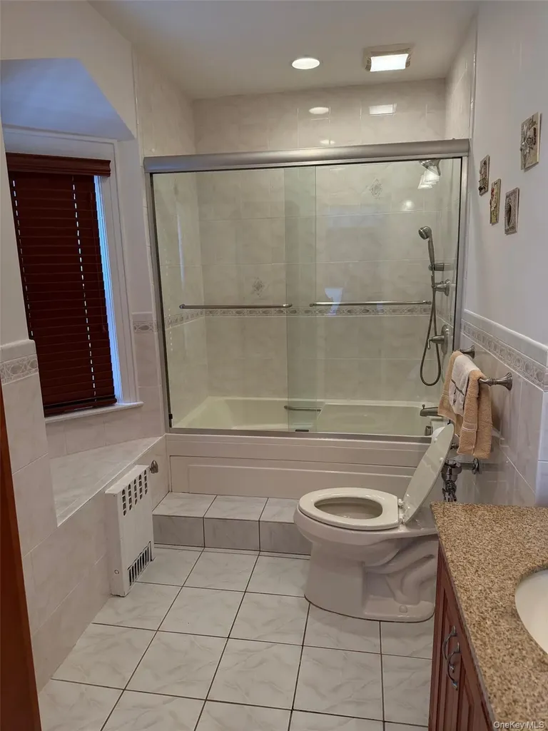 47-33 188th Street Flushing NY 11358