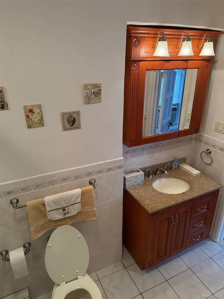 47-33 188th Street Flushing NY 11358