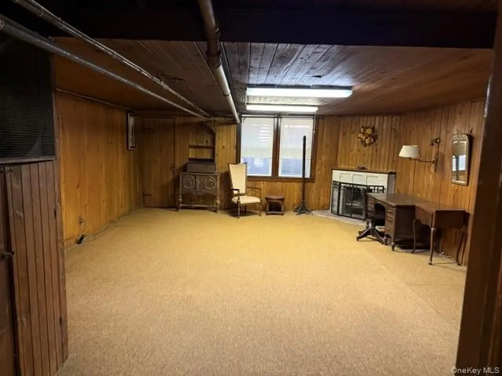 47-33 188th Street Flushing NY 11358