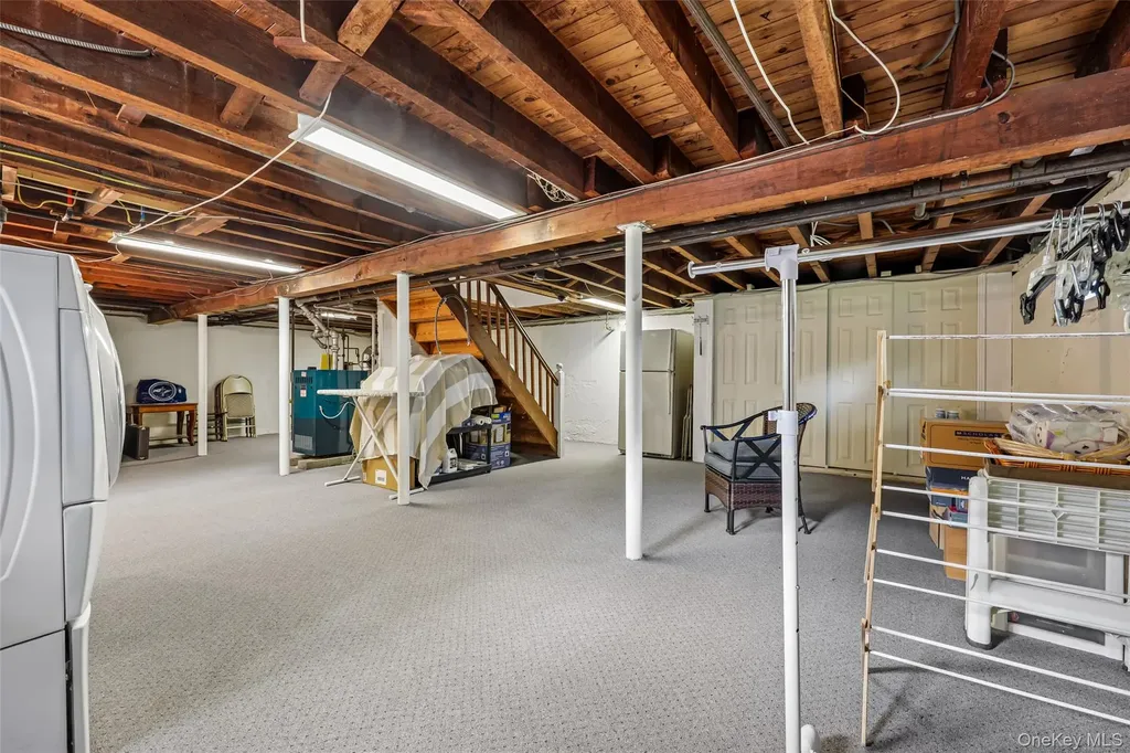 23 Berwick Road Hewlett NY 11557