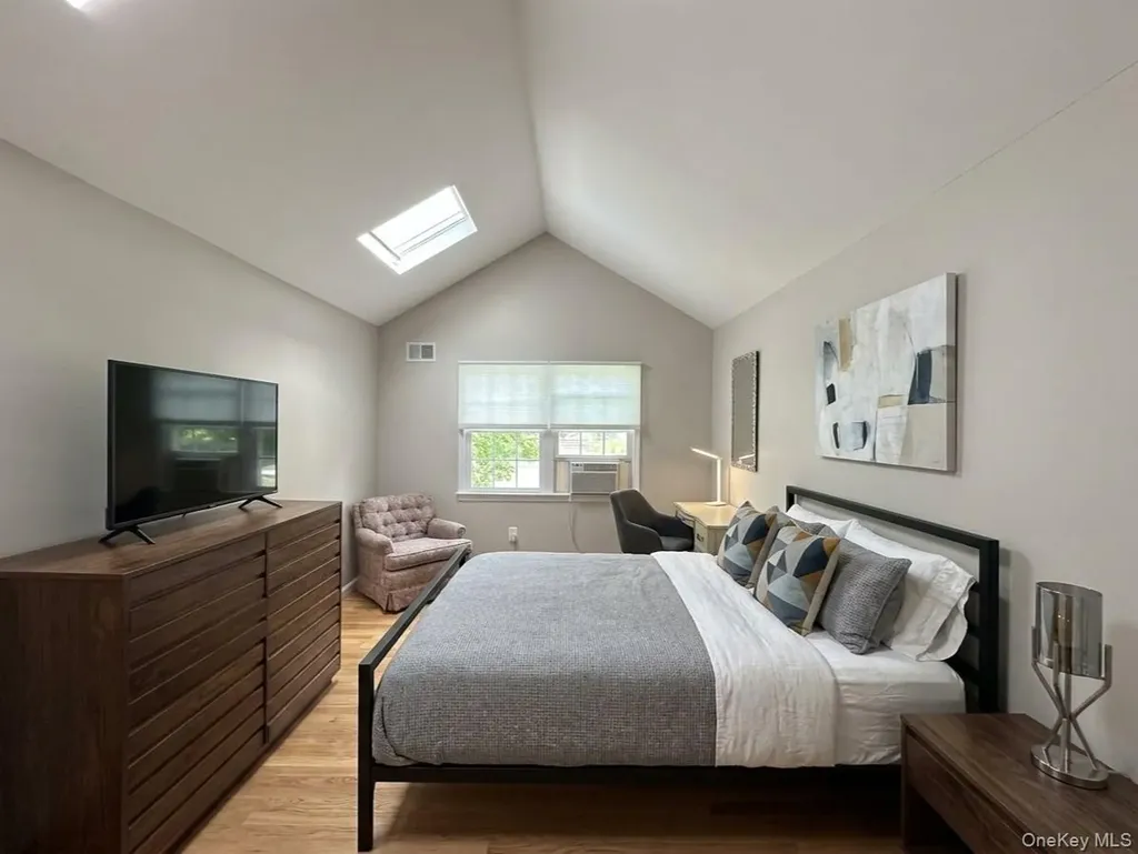 25 Brookfield Road Mount Vernon NY 10552