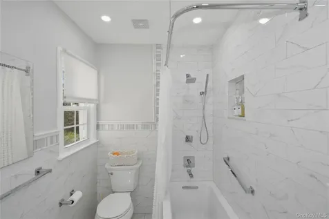 25 Brookfield Road Mount Vernon NY 10552