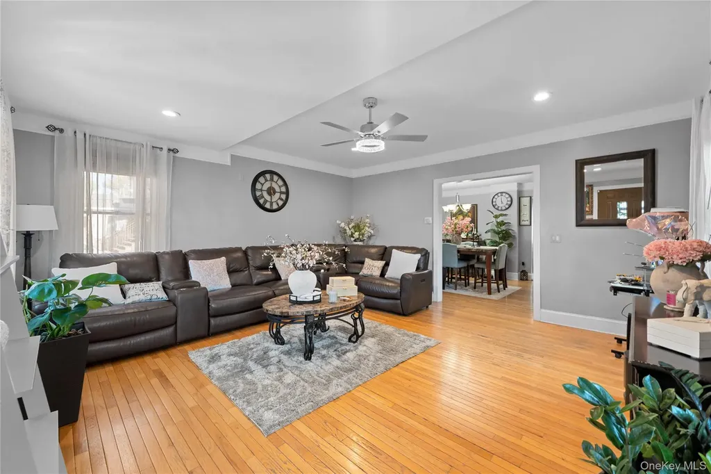 3184 Baisley Avenue Bronx NY 10465