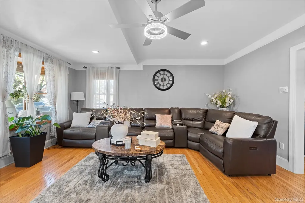 3184 Baisley Avenue Bronx NY 10465
