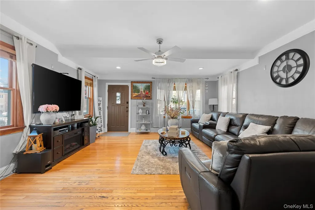 3184 Baisley Avenue Bronx NY 10465