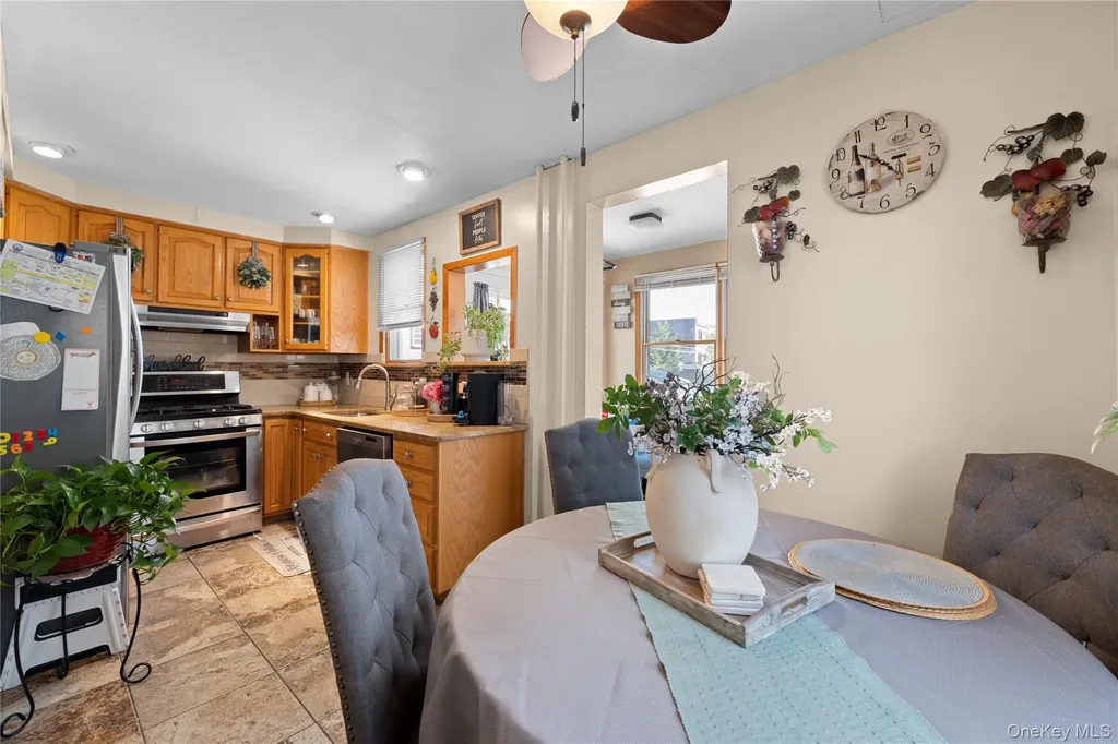 3184 Baisley Avenue Bronx NY 10465