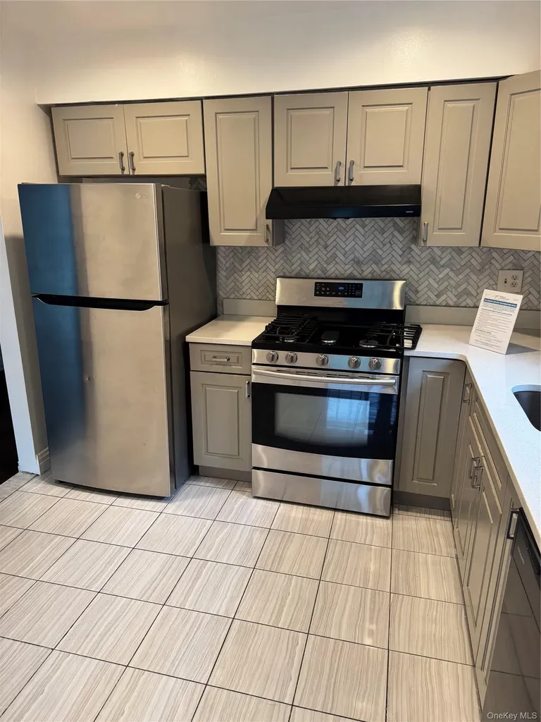 220 East 235th Street Bronx NY 10470