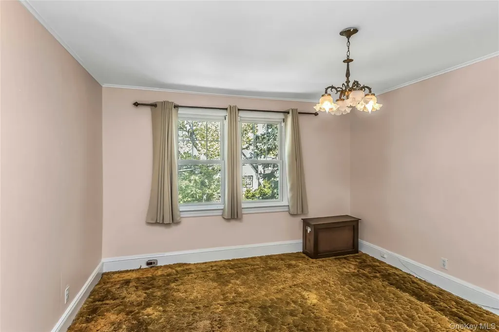 26 Harvard Avenue Lynbrook NY 11563