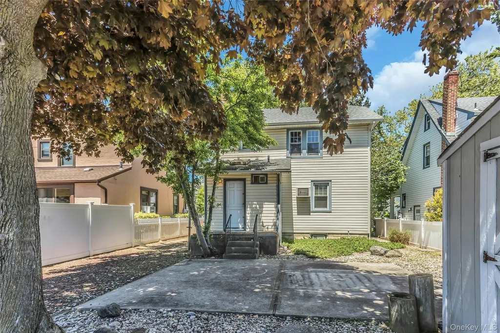 26 Harvard Avenue Lynbrook NY 11563