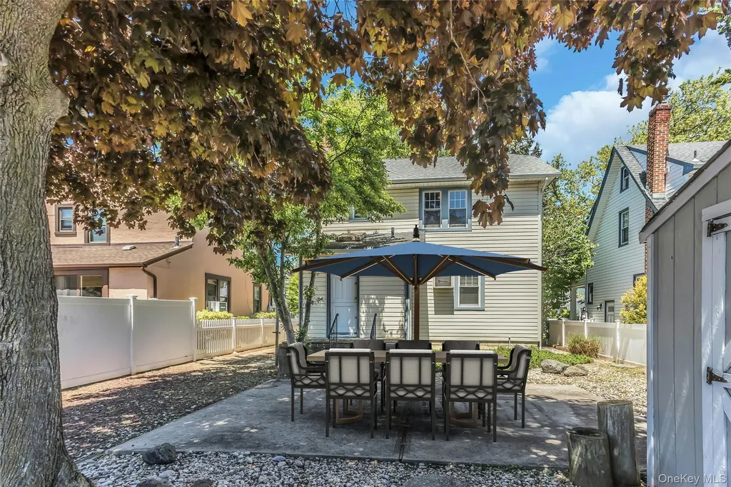 26 Harvard Avenue Lynbrook NY 11563