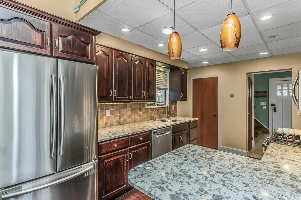 26 Harvard Avenue Lynbrook NY 11563