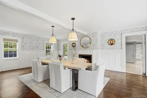 233 Mclain Street Bedford Corners NY 10549