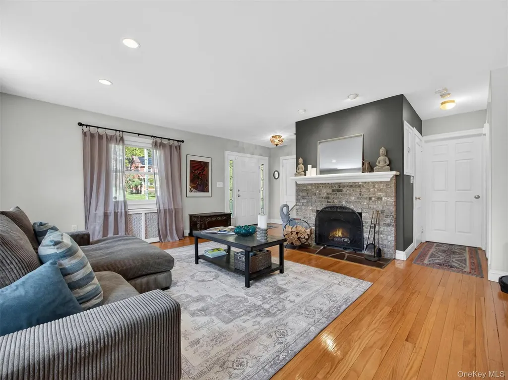 407 N Midland Avenue Nyack NY 10960