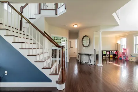 58 Ridgeline Drive Poughkeepsie NY 12603