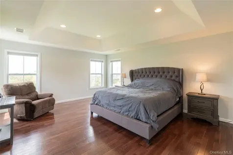 58 Ridgeline Drive Poughkeepsie NY 12603