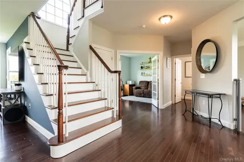 58 Ridgeline Drive Poughkeepsie NY 12603