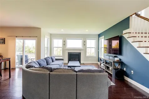 58 Ridgeline Drive Poughkeepsie NY 12603