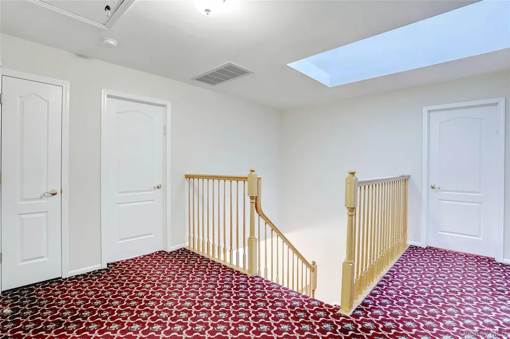 11 Mariner Way Monsey NY 10952