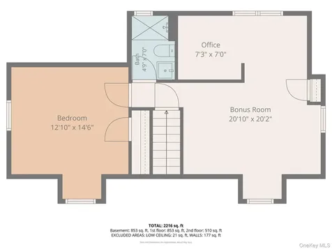 14 Evans Avenue Albertson NY 11507