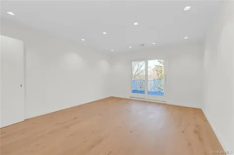 225 Hilltop Street Mahopac NY 10541