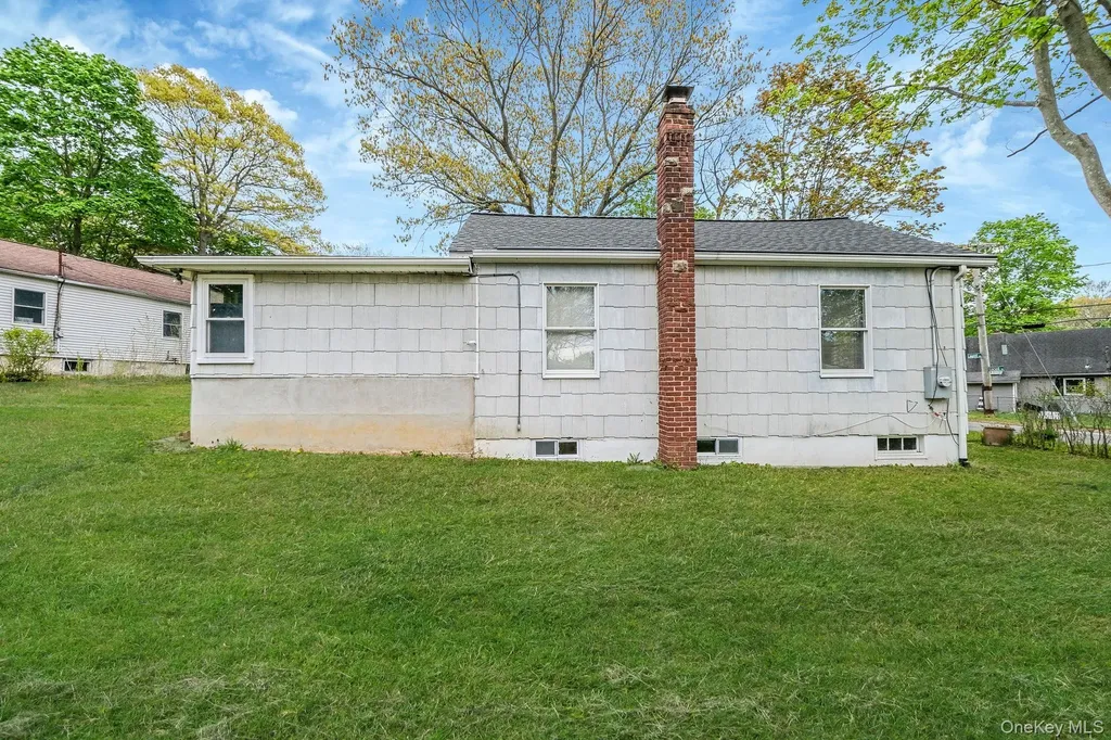 145 Locust Drive Rocky Point NY 11778