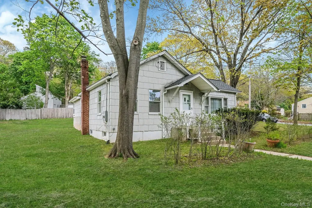 145 Locust Drive Rocky Point NY 11778