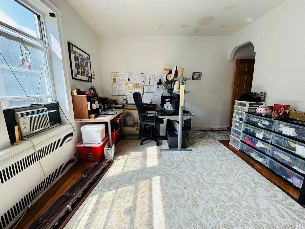 111-39 76th Road Forest Hills NY 11375