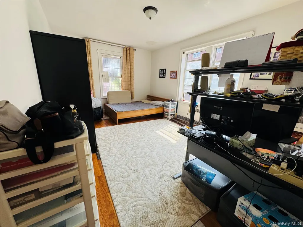 111-39 76th Road Forest Hills NY 11375