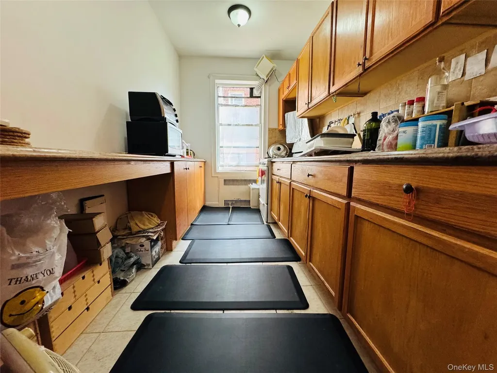111-39 76th Road Forest Hills NY 11375