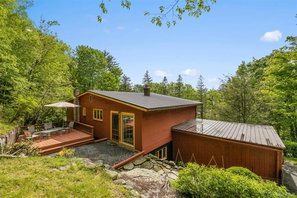 568 High Road Glen Spey NY 12737