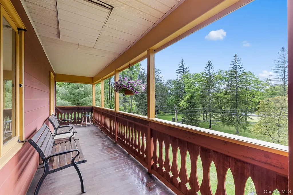 568 High Road Glen Spey NY 12737